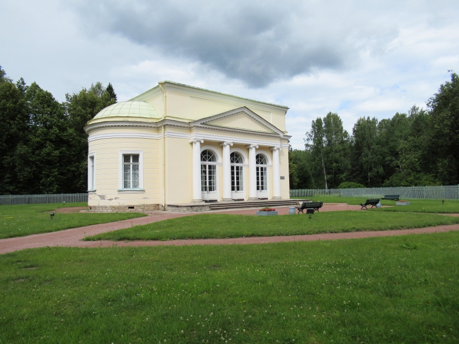 Round Hall in Pavlovsk